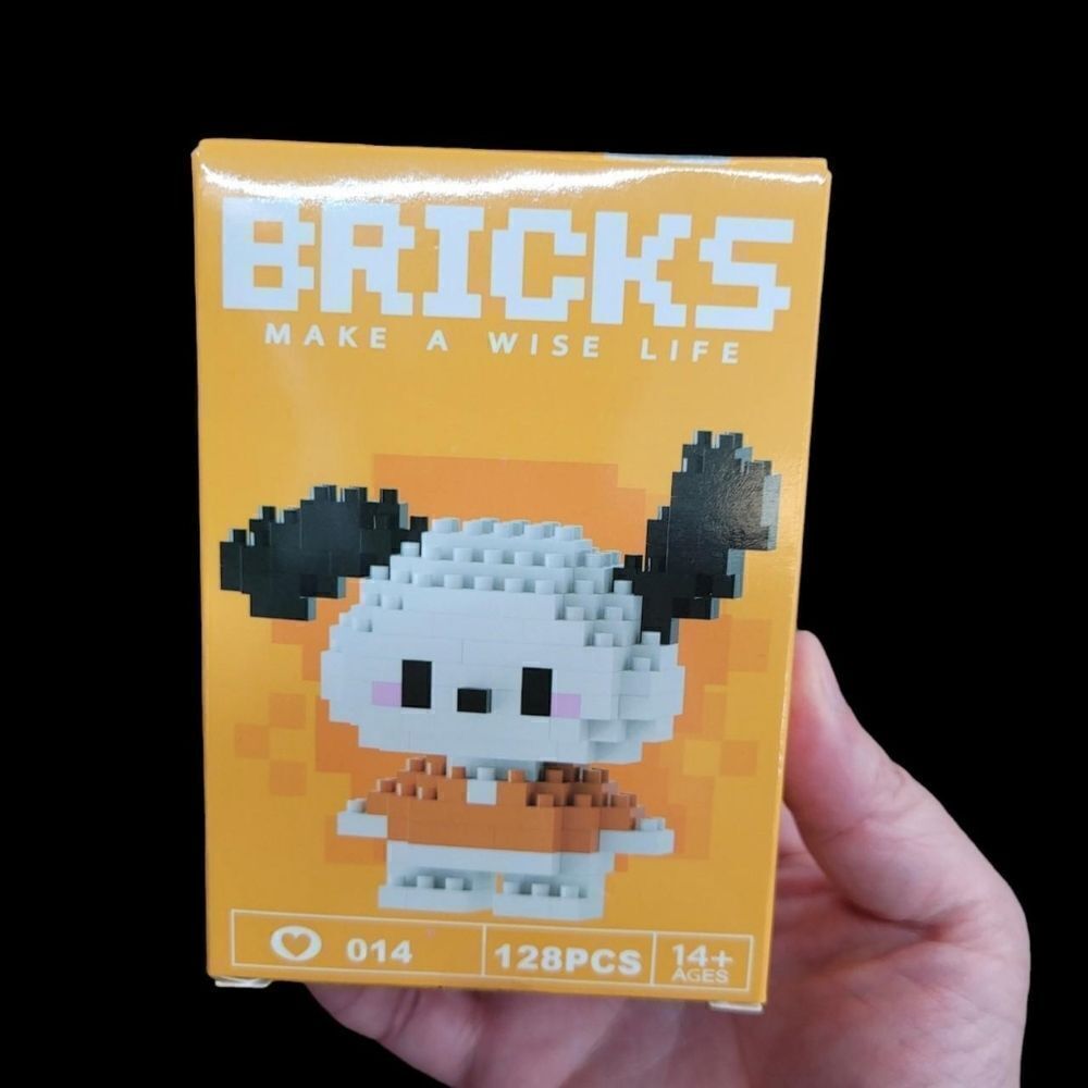 Brand New Sanrio Pochacco Bricks Lego Figure